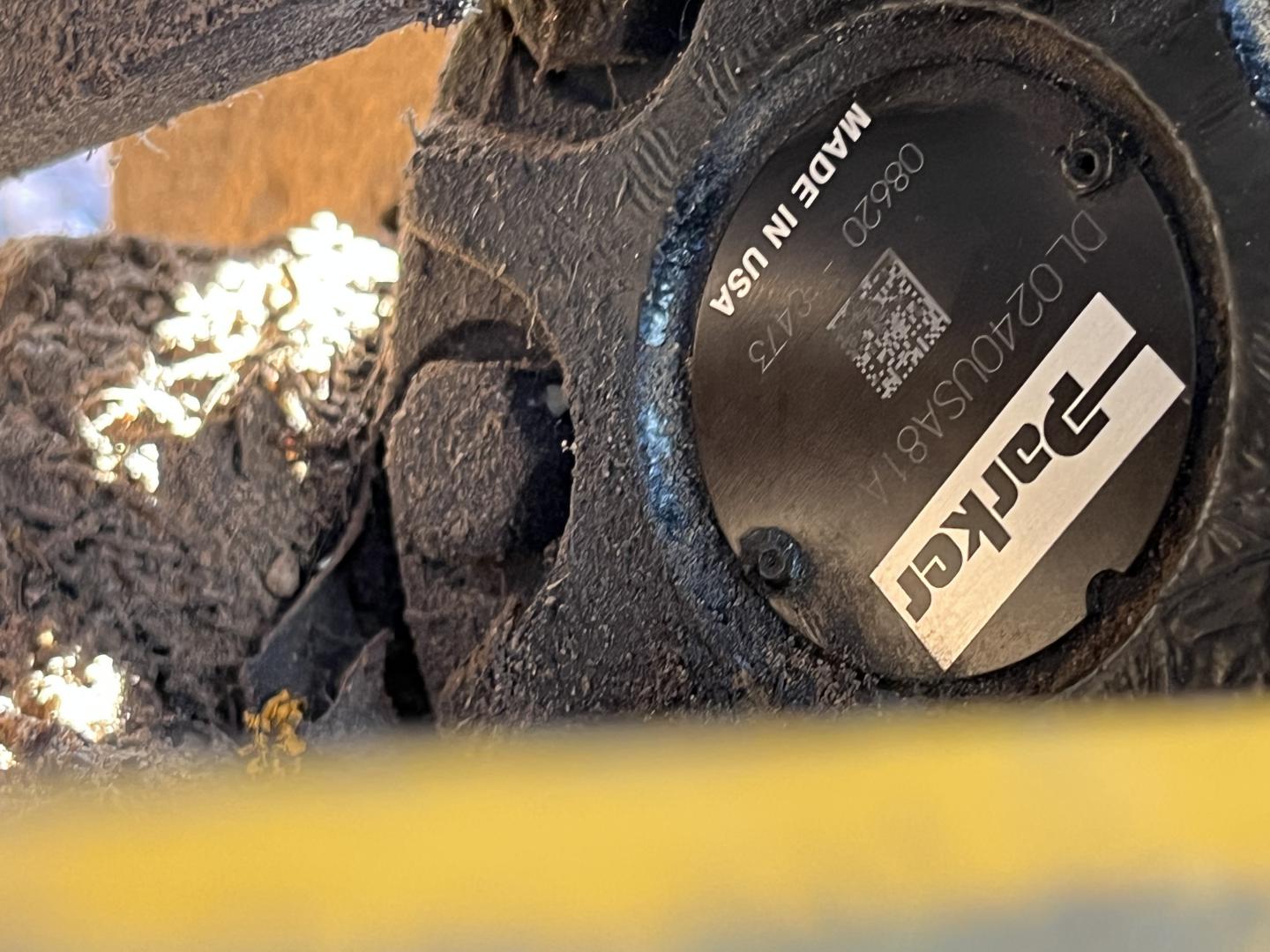 ./imagenes/INVOICE/2019/18030/CORTADORA DE ZACATE CLUB CADET 53A18CSA050 (15).JPG